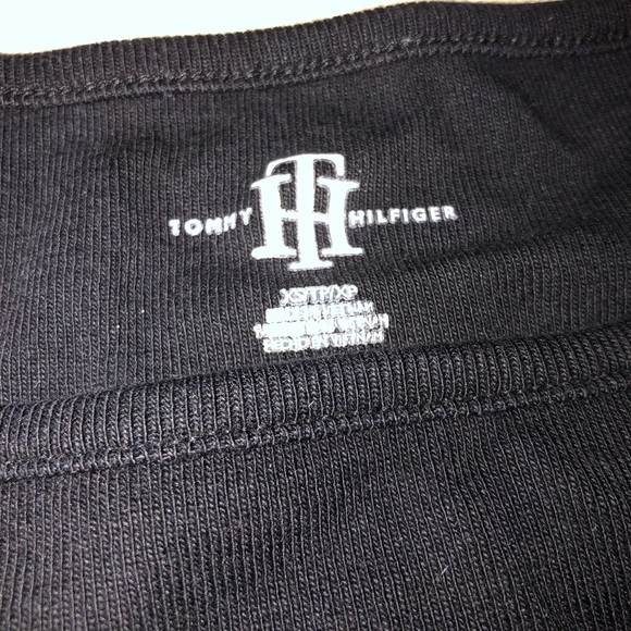 Tommy Hilfiger Short sleeve - Picture 2 of 3